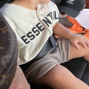 Essential baseball t-shirt